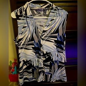 Leafy 🍁 Calvin Klein dress up shirt